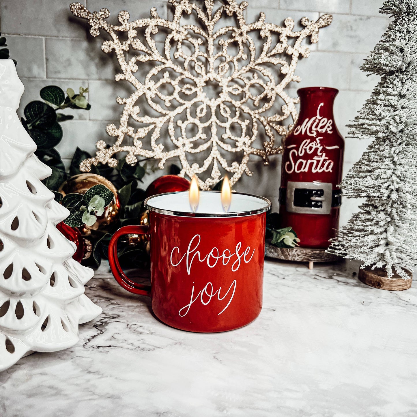 Candle Gifts for Christmas, Red Metal Mug Soy Candles 16oz: Modern Christmas / Mama Needs a Silent Night