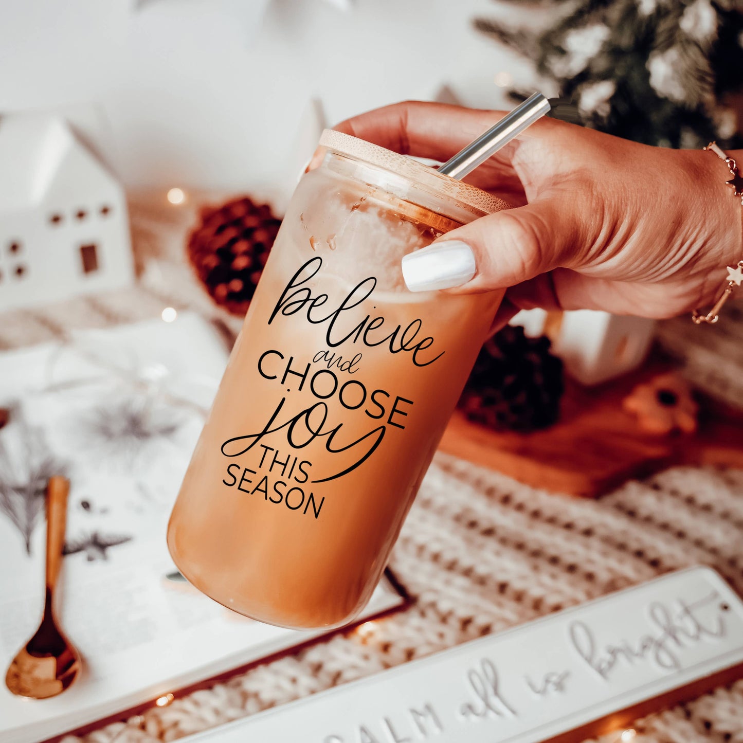Funny Christmas Coffee Mugs, Glass Cups With Lid & Straw Set: Messy Bun-BLACK
