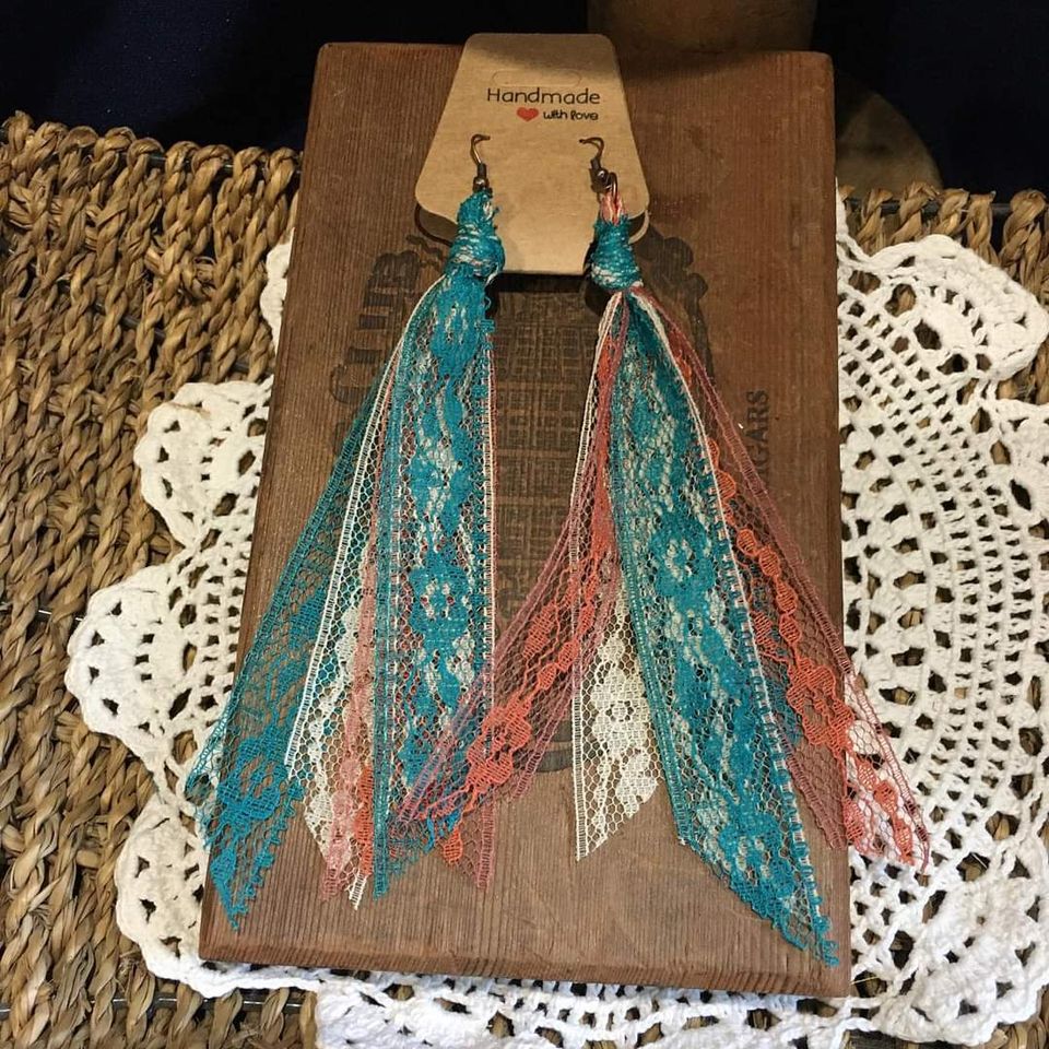Country Lace Earrings
