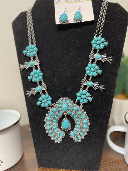 Concho Necklace & Earring Set